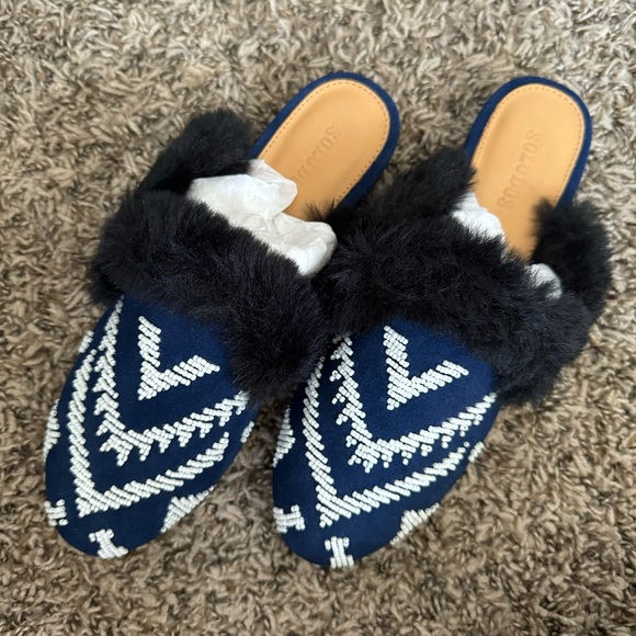 Soludos Sedona Beaded Leather Mule in Navy - Picture 4 of 6